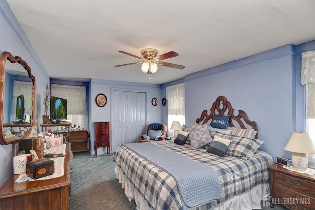 16 Cheesequake Road, Sayreville, NJ 08872