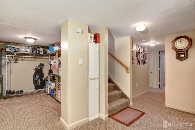 16 Cheesequake Road, Sayreville, NJ 08872