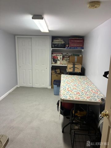 16 Cheesequake Road, Sayreville, NJ 08872