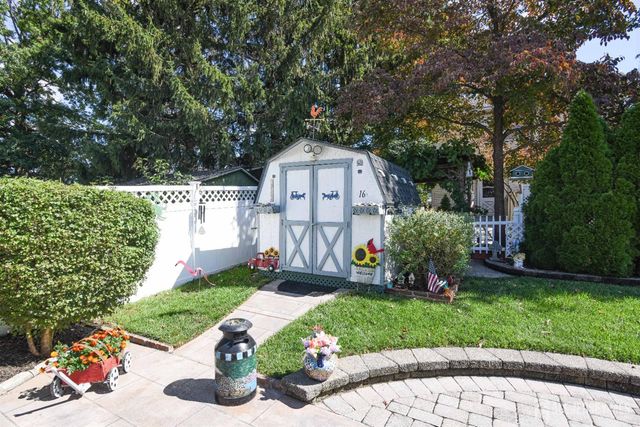 16 Cheesequake Road, Sayreville, NJ 08872