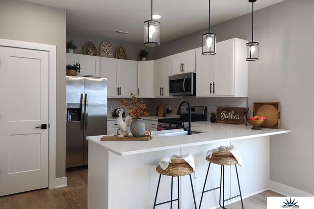 1923 Dahlman Rows Plaza, Omaha, NE 68108