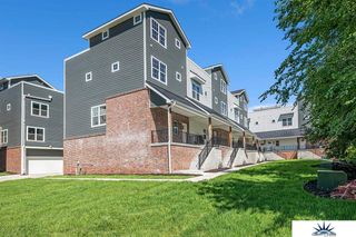 1923 Dahlman Rows Plaza, Omaha, NE 68108