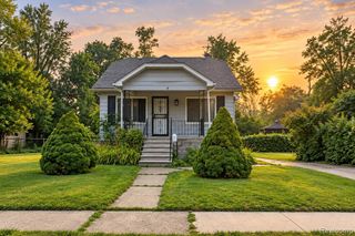 15325 Trinity Street, Detroit, MI 48223