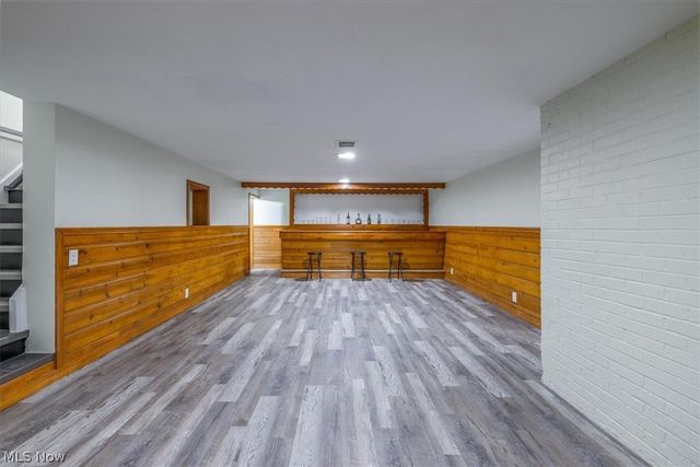96 E Ridgewood Drive, Seven Hills, OH 44131