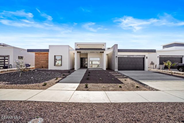 860 West Gate Drive, El Paso, TX 79932