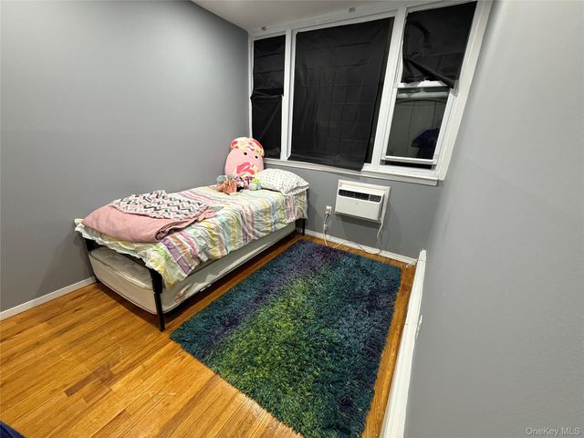 920 Broadway 5, Woodmere, NY 11598