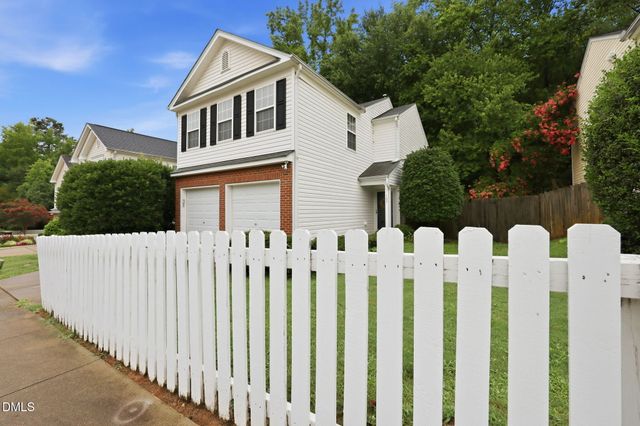 109 Lacombe Court, Holly Springs, NC 27540