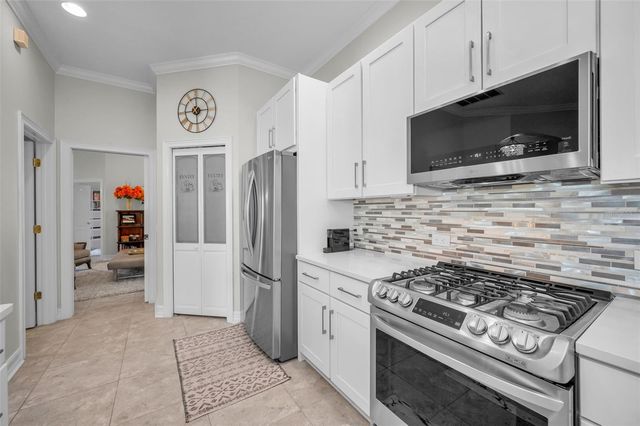 9952 SAGO POINT DRIVE, Largo, FL 33777