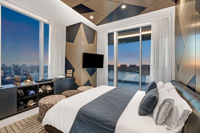 18501 Collins Ave 2304, Sunny Isles Beach, FL 33160