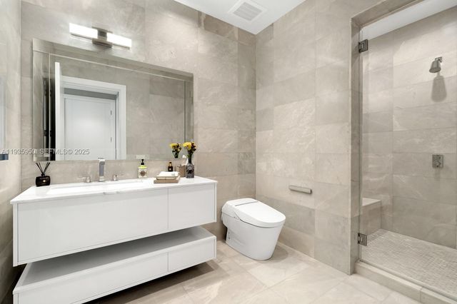 18501 Collins Ave 2304, Sunny Isles Beach, FL 33160