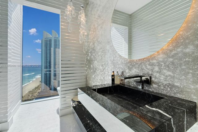 18501 Collins Ave 2304, Sunny Isles Beach, FL 33160