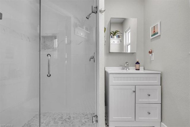 904 Inlet CIR, Venice, FL 34285