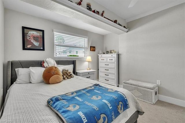 904 Inlet CIR, Venice, FL 34285