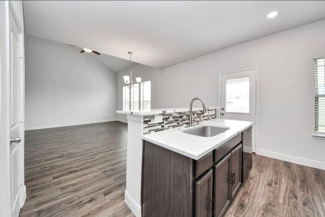 7638 Nevaeh Crest Path, Houston, TX 77016