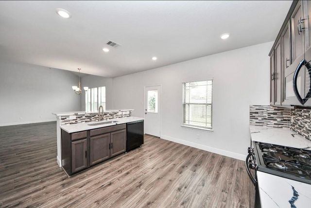 7638 Nevaeh Crest Path, Houston, TX 77016