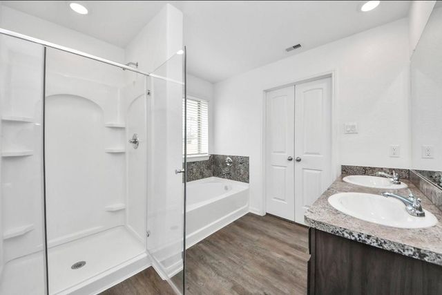 7638 Nevaeh Crest Path, Houston, TX 77016