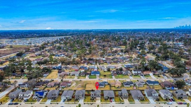 7638 Nevaeh Crest Path, Houston, TX 77016