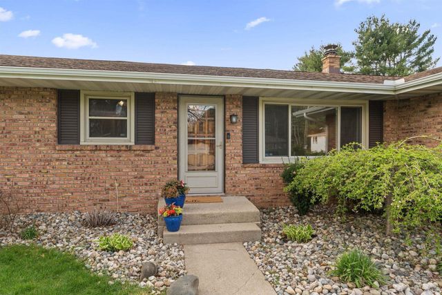 51939 Cheryl Drive, Granger, IN 46530