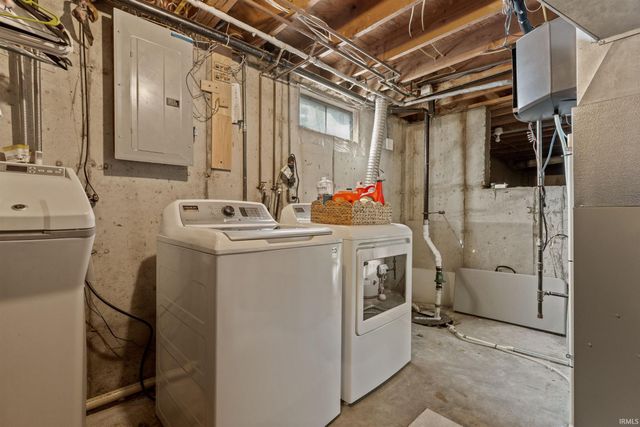 51939 Cheryl Drive, Granger, IN 46530