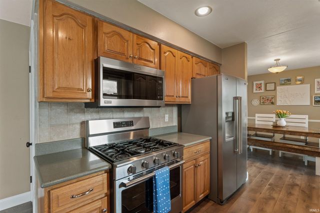 51939 Cheryl Drive, Granger, IN 46530