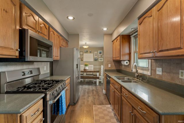 51939 Cheryl Drive, Granger, IN 46530