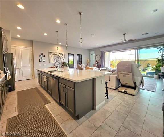 8522 Tiny Deer Street, Las Vegas, NV 89148