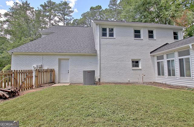 1359 Fischer Road, Sharpsburg, GA 30277