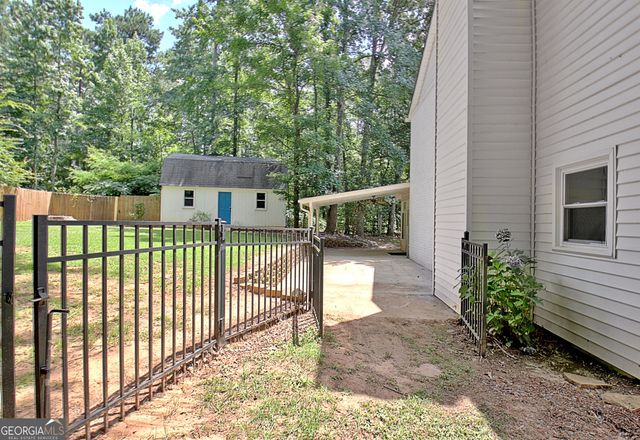 1359 Fischer Road, Sharpsburg, GA 30277