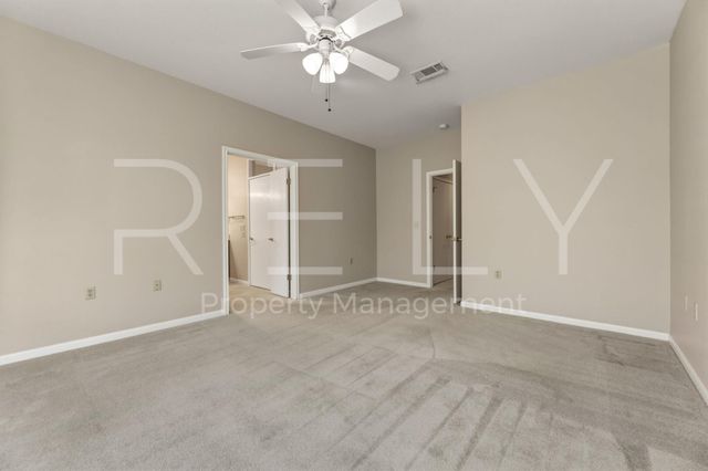 280 Whispering Wind DR, Georgetown, TX 78633