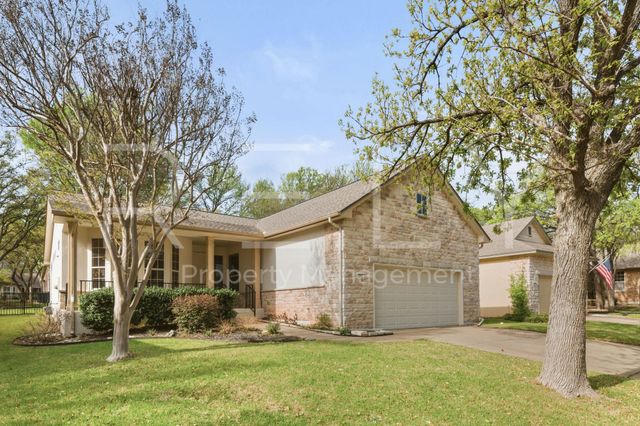 280 Whispering Wind DR, Georgetown, TX 78633