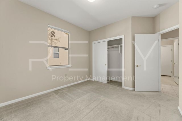 280 Whispering Wind DR, Georgetown, TX 78633