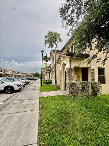 8805 W 35th Ave, Hialeah, FL 33018