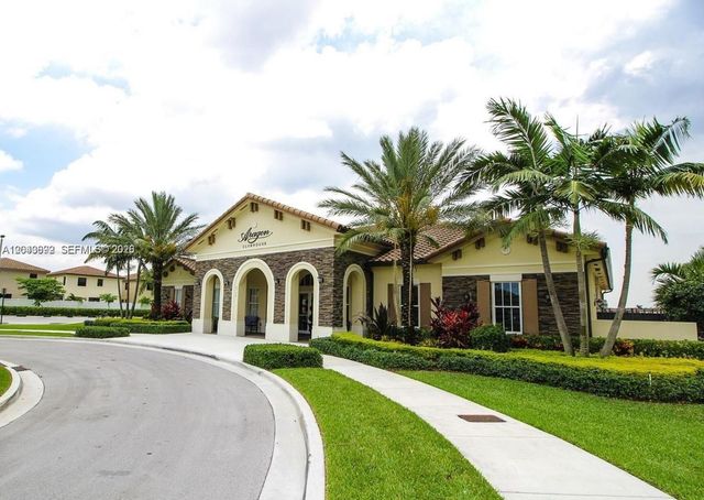 8805 W 35th Ave, Hialeah, FL 33018