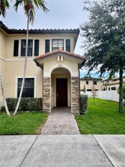 8805 W 35th Ave, Hialeah, FL 33018