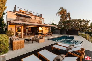 721 Adelaide Place, Santa Monica, CA 90402