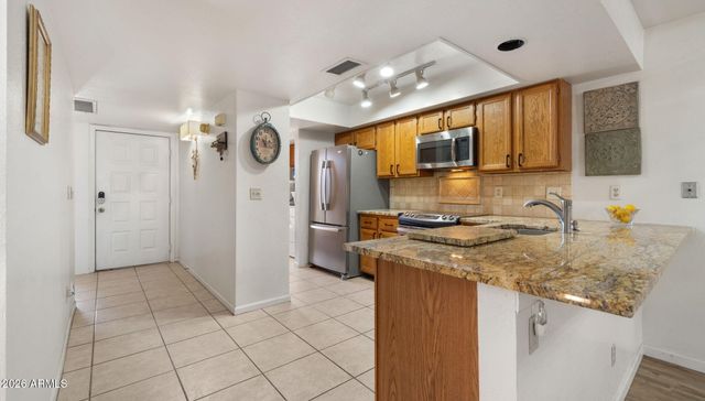 8651 E ROYAL PALM Road 127, Scottsdale, AZ 85258