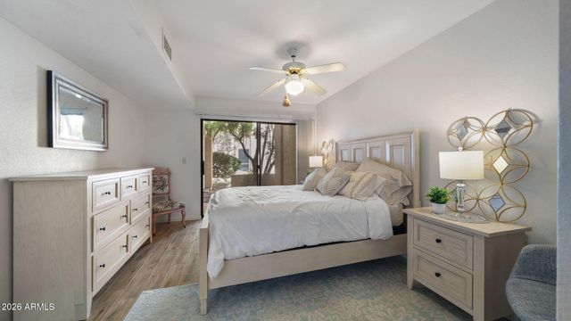 8651 E ROYAL PALM Road 127, Scottsdale, AZ 85258