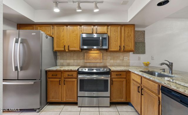 8651 E ROYAL PALM Road 127, Scottsdale, AZ 85258