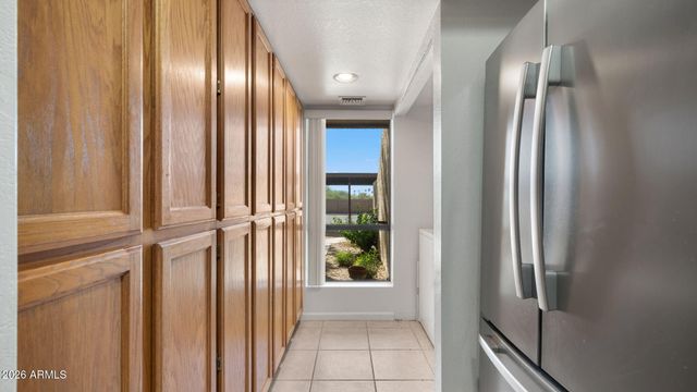8651 E ROYAL PALM Road 127, Scottsdale, AZ 85258