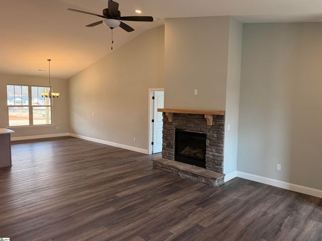 202 Old Glory Court, Pickens, SC 29671