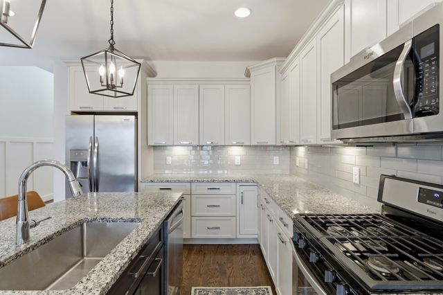 616A Ries Ave, Nashville, TN 37209