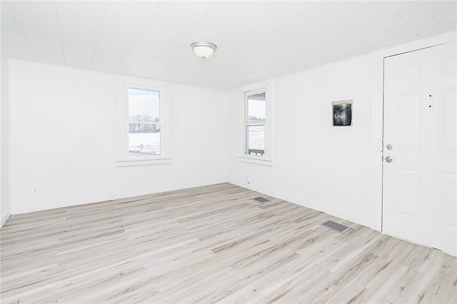 336 Walkchalk Rd, East Franklin Twp, PA 16201