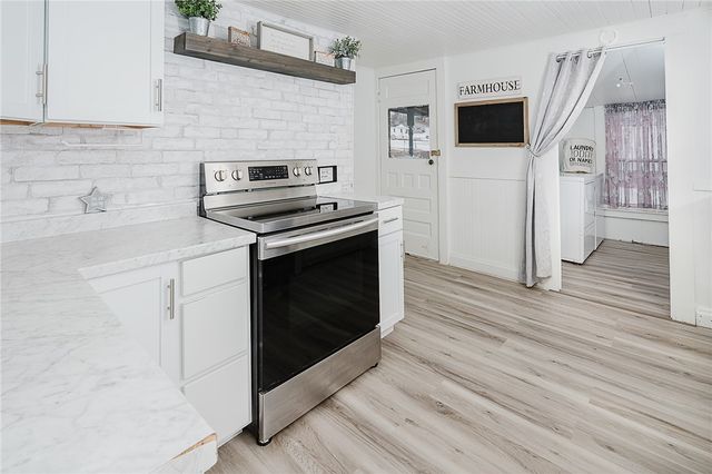 336 Walkchalk Rd, East Franklin Twp, PA 16201