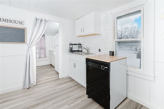 336 Walkchalk Rd, East Franklin Twp, PA 16201