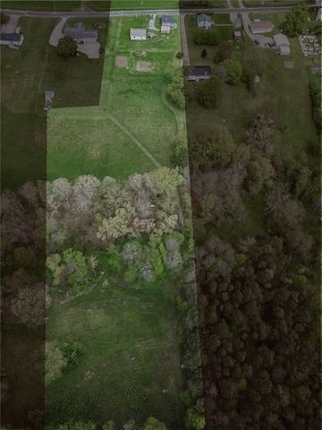 336 Walkchalk Rd, East Franklin Twp, PA 16201