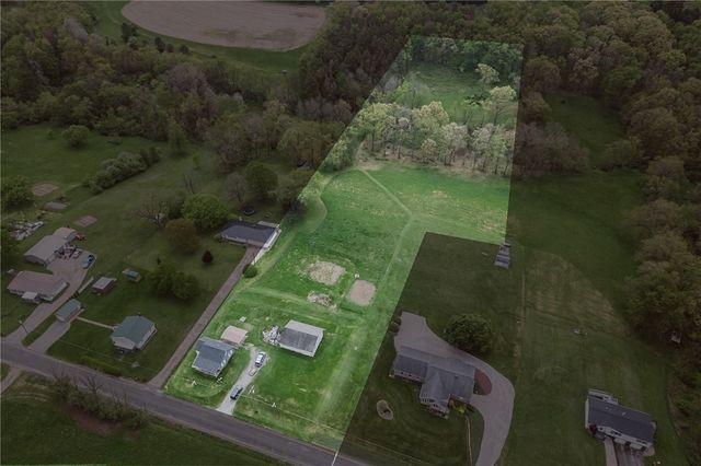 336 Walkchalk Rd, East Franklin Twp, PA 16201