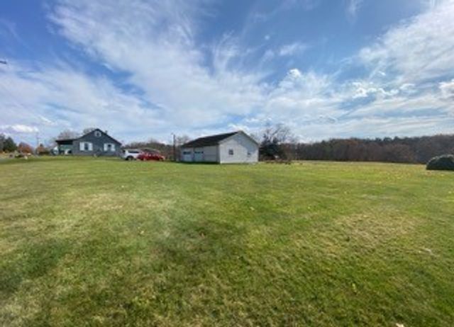 336 Walkchalk Rd, East Franklin Twp, PA 16201