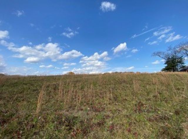 336 Walkchalk Rd, East Franklin Twp, PA 16201