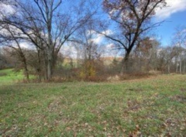 336 Walkchalk Rd, East Franklin Twp, PA 16201