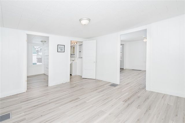 336 Walkchalk Rd, East Franklin Twp, PA 16201